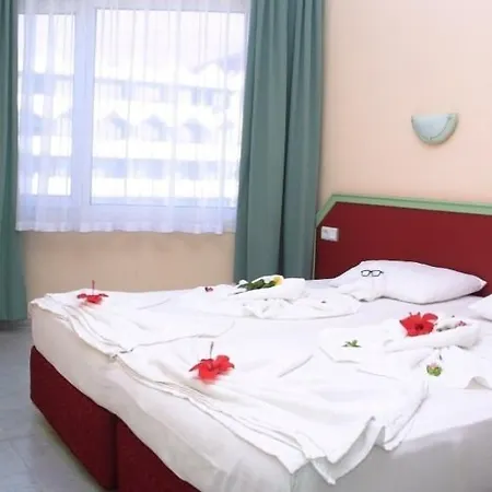 Semesteranläggning (resort) San Marin 4*